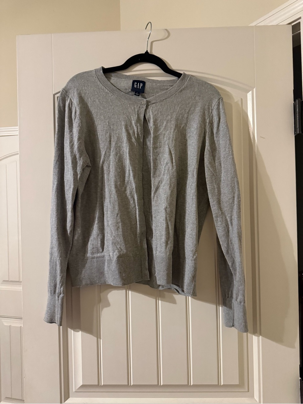 GAP Heather Gray Button-Front Knit Cardigan